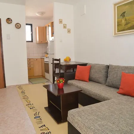 Sena Apartment